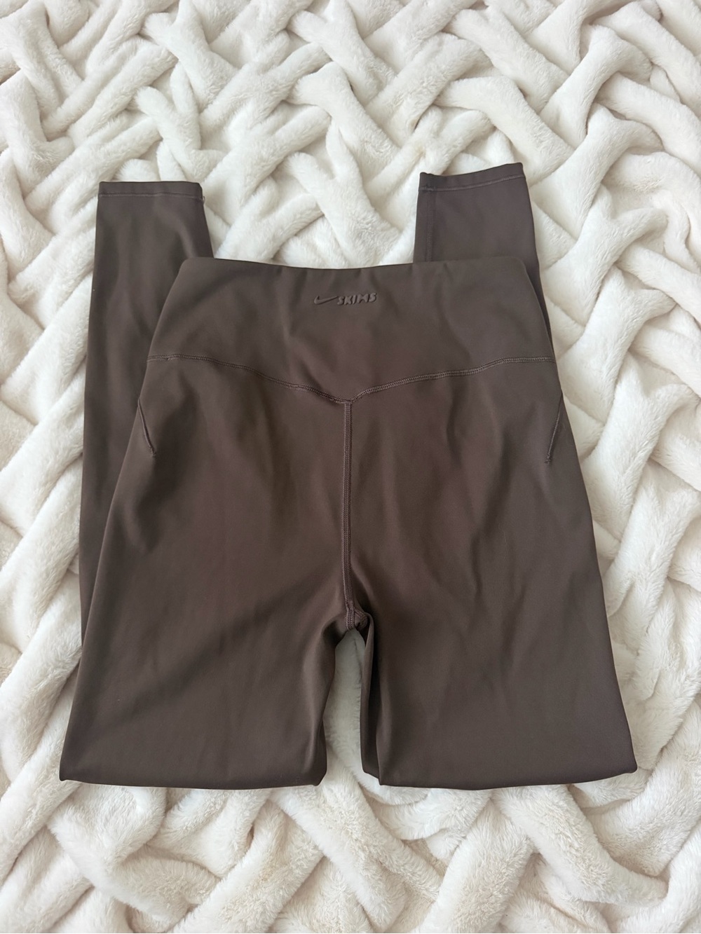NikeSKIMS Dark Roast High-Waist Sculpting Leggings
